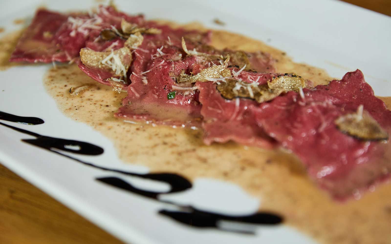Il Grappolo Ravioli mit Trüffeln